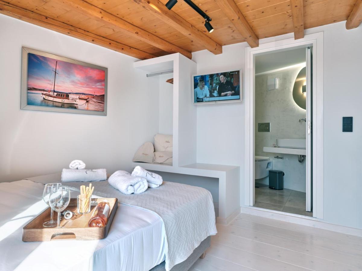 Iresma Suites Naousa  Exterior photo